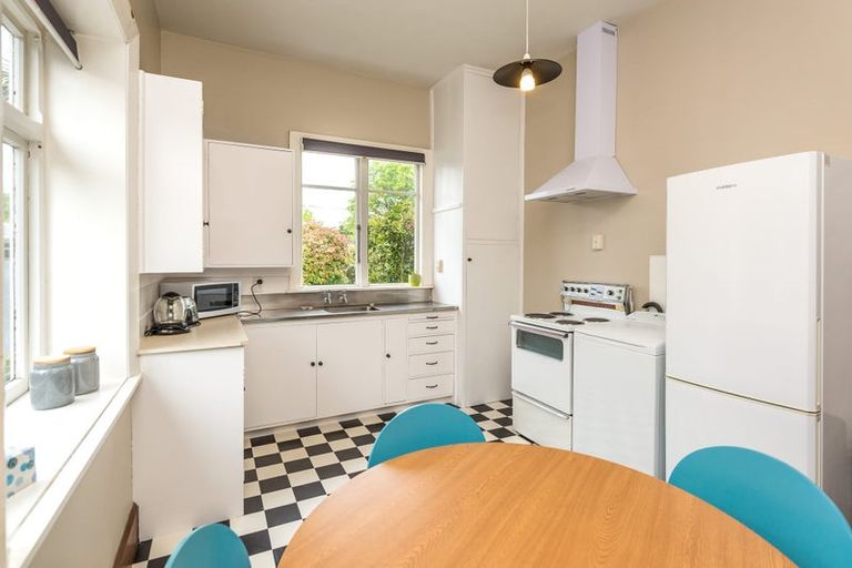 Photo of property in 207 Matsons Avenue, Papanui, Christchurch, 8053