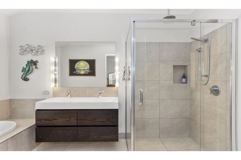 Photo of property in 21 Inlet Views, Bethlehem, Tauranga, 3110