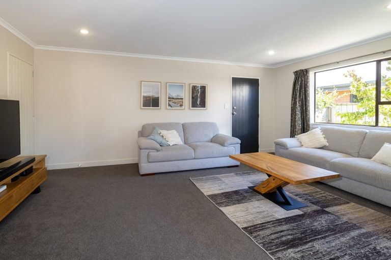 Photo of property in 14 Nixon Street, Tinwald, Ashburton, 7700