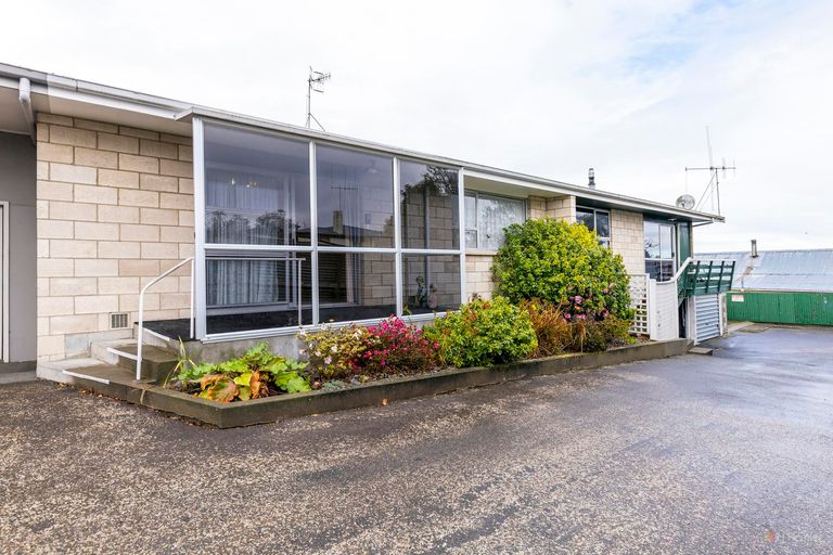 Photo of property in 2/34 Jackson Street, West End, Timaru, 7910