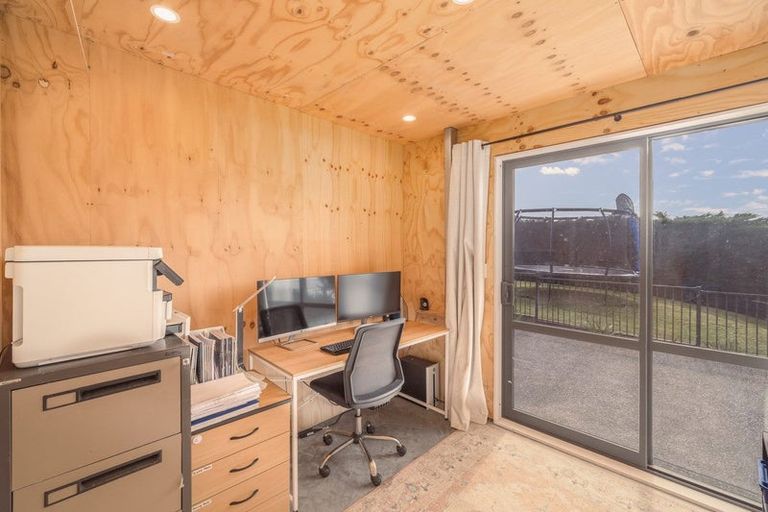 Photo of property in 83 Major Hornbrook Road, Mount Pleasant, Christchurch, 8081