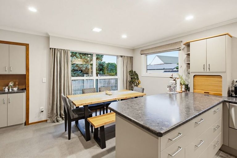 Photo of property in 14 Lincoln Street, Riversdale, 9776