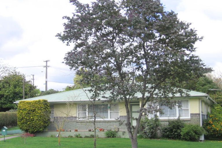 Photo of property in 21 Alastair Avenue, Owhata, Rotorua, 3010