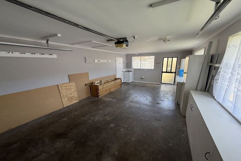 Photo of property in 340 Wellington Road, Wainuiomata, Lower Hutt, 5014