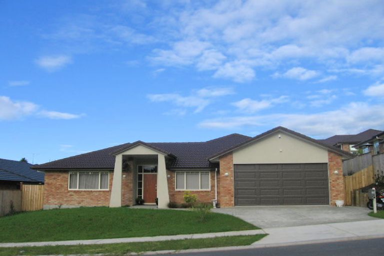 Photo of property in 8 Sapperton Drive, Henderson, Auckland, 0612