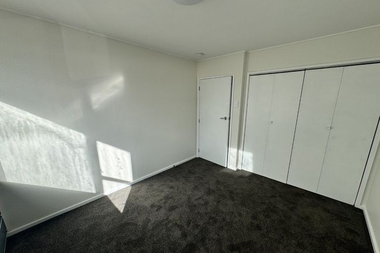Photo of property in 26 Middleton Road, Johnsonville, Wellington, 6037