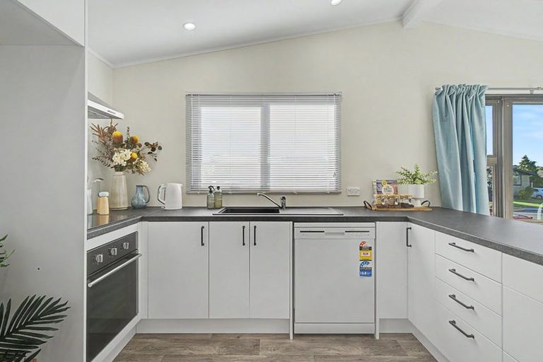 Photo of property in 42 Waiau Place, Kingswell, Invercargill, 9812