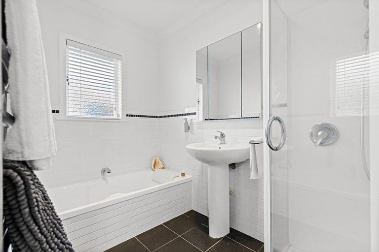 Photo of property in 1/20 Huron Street, Takapuna, Auckland, 0622