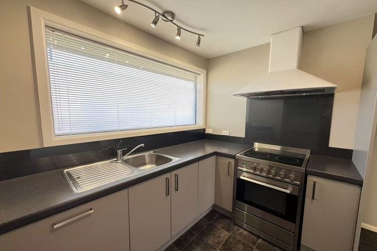 Photo of property in 74 Farrington Avenue, Bishopdale, Christchurch, 8053