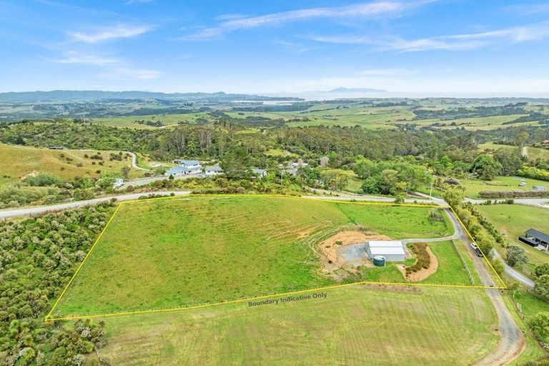 Photo of property in 203 Cames Road, Mangawhai, Wellsford, 0975