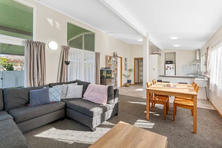 Photo of property in 39 President Avenue, Papakura, 2110