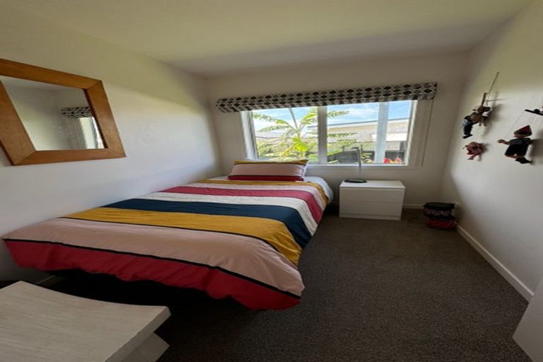 Photo of property in 8 Ahi Kaa Lane, Snells Beach, 0920