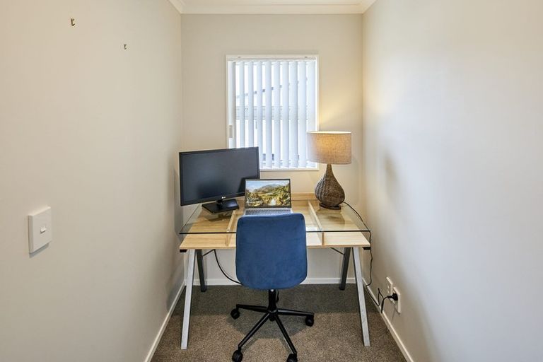 Photo of property in 10 Trelawny Terrace, Grenada Village, Wellington, 6037