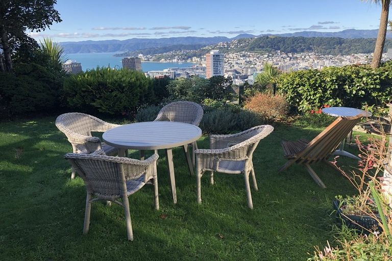 Photo of property in 19 Upland Road, Kelburn, Wellington, 6012