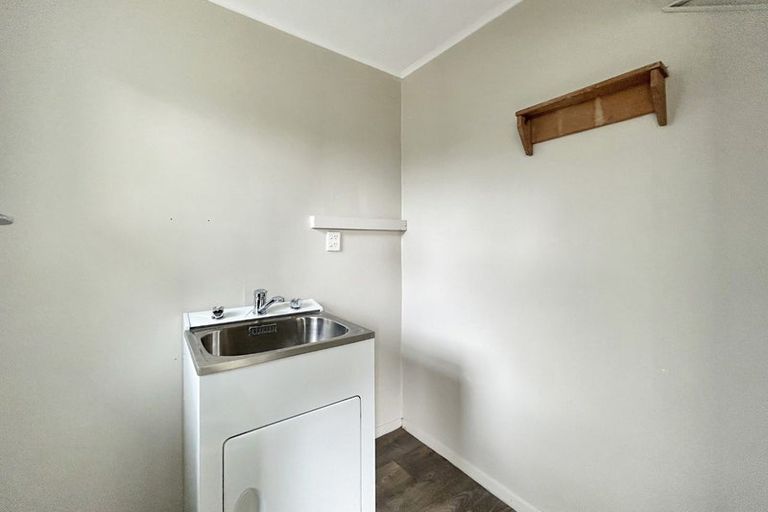 Photo of property in 73 Highbury Avenue, Highbury, Palmerston North, 4412