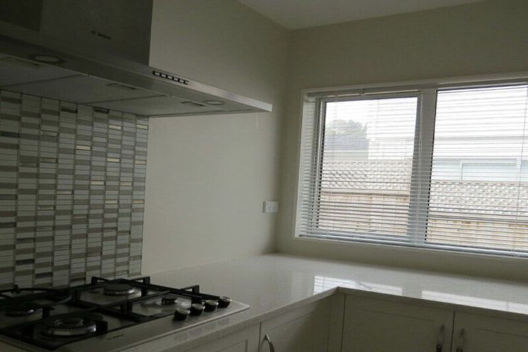 Photo of property in 24 Skye Road, East Tamaki Heights, Auckland, 2016