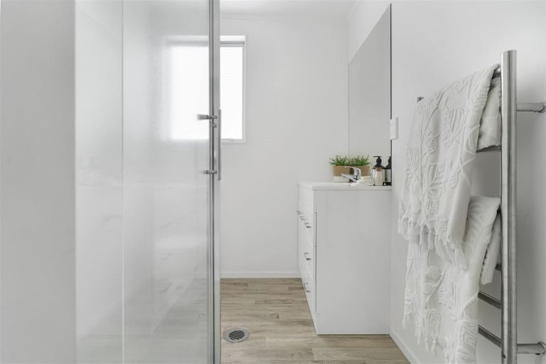 Photo of property in 31 Reynolds Place, Papamoa Beach, Papamoa, 3118