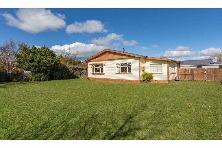 Photo of property in 95 Kippenberger Avenue, Rangiora, 7400