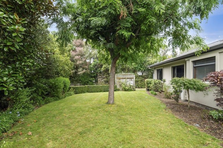 Photo of property in 27 Ventoux Way, Nukuhau, Taupo, 3330