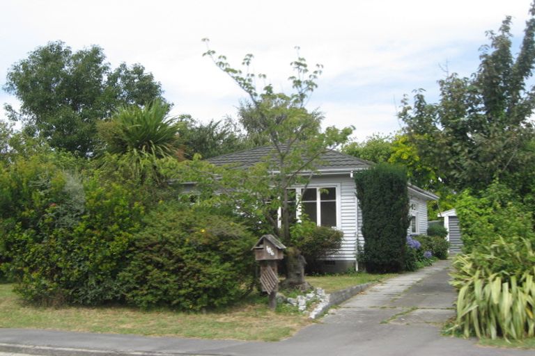 Photo of property in 186 Weston Road, St Albans, Christchurch, 8052