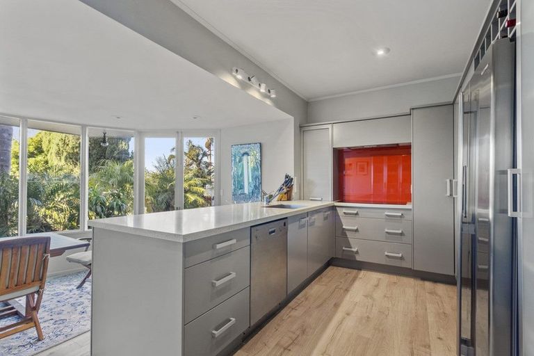 Photo of property in 81 Sunnybrae Road, Hillcrest, Auckland, 0627