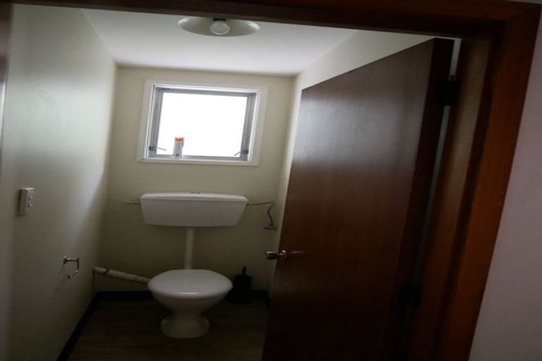 Photo of property in 2/192 Waimairi Road, Ilam, Christchurch, 8041