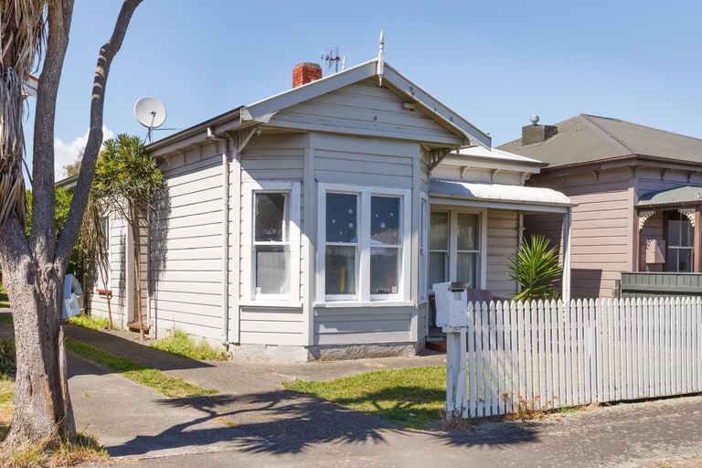 Photo of property in 58 Joseph Street, West End, Palmerston North, 4412