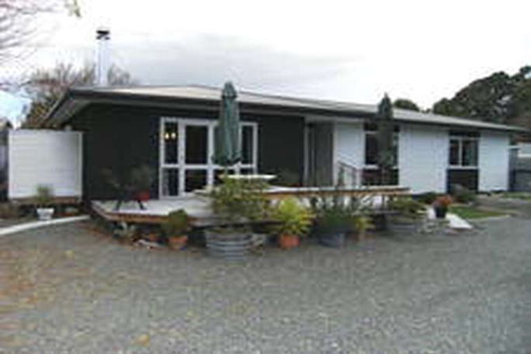 Photo of property in 810a Riverslea Road South, Akina, Hastings, 4122