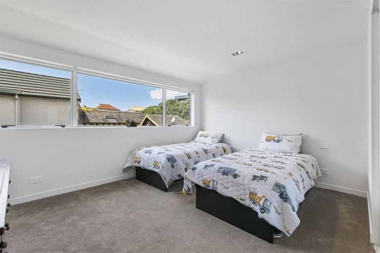 Photo of property in 2/16 Bracken Avenue, Takapuna, Auckland, 0622