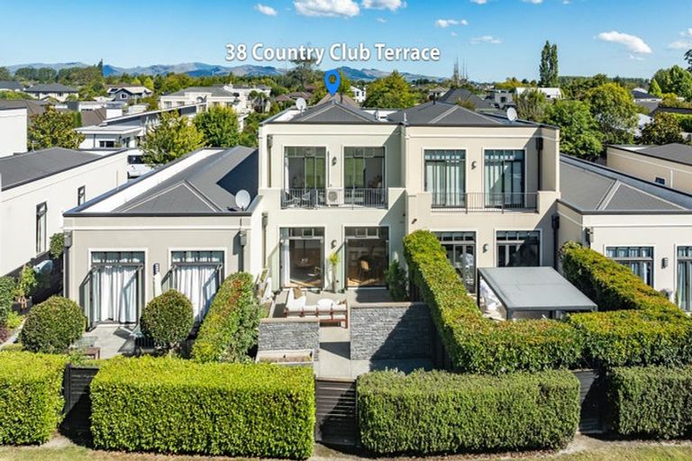 Photo of property in 38 Country Club Terrace, Northwood, Christchurch, 8051
