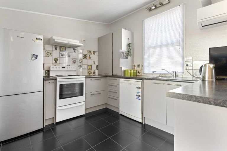 Photo of property in 310 Gore Street, Bluff, 9814