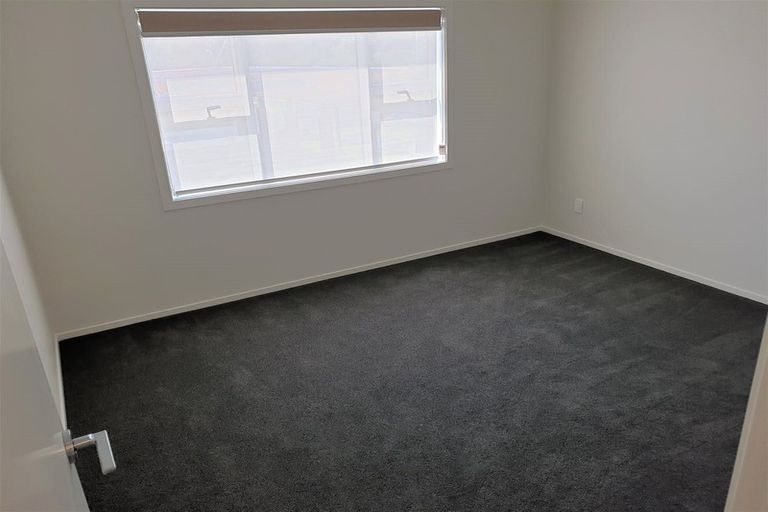 Photo of property in 49 Mcgrath Way, Taita, Lower Hutt, 5011