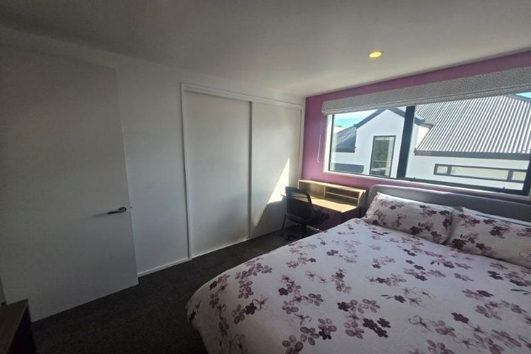 Photo of property in 2/17 Matai Street East, Riccarton, Christchurch, 8011