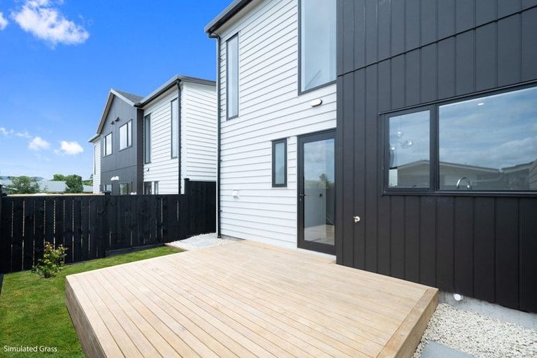 Photo of property in 7b Poto Street, Te Atatu South, Auckland, 0610