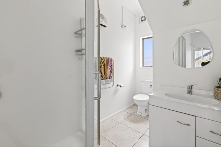 Photo of property in 4 Oceanbeach Road, Mount Maunganui, 3116