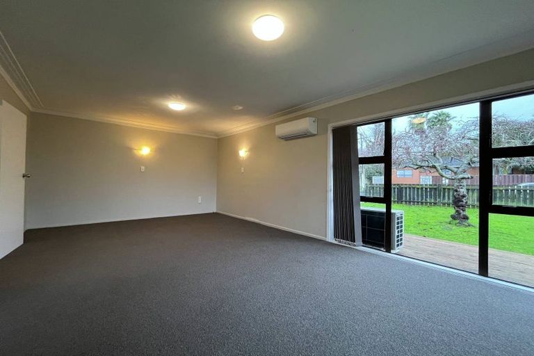 Photo of property in 4 Oregon Place, Papakura, 2110