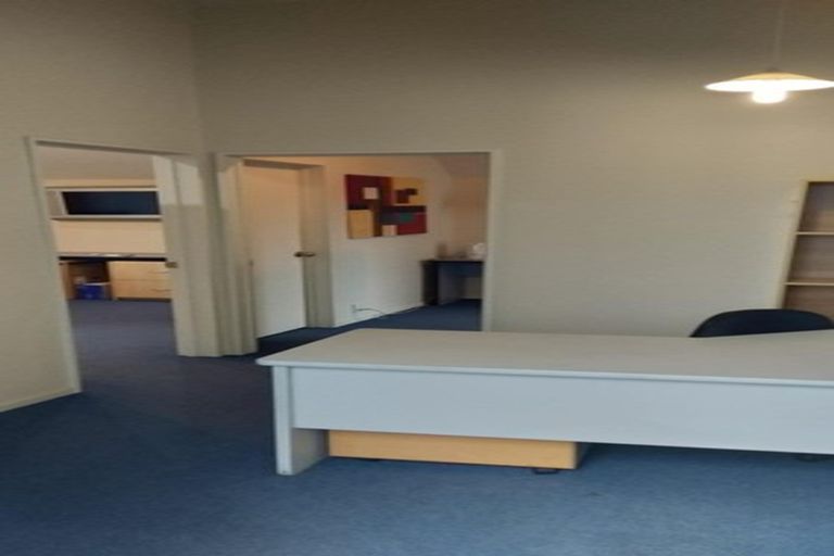 Photo of property in 389 Yaldhurst Road, Russley, Christchurch, 8042