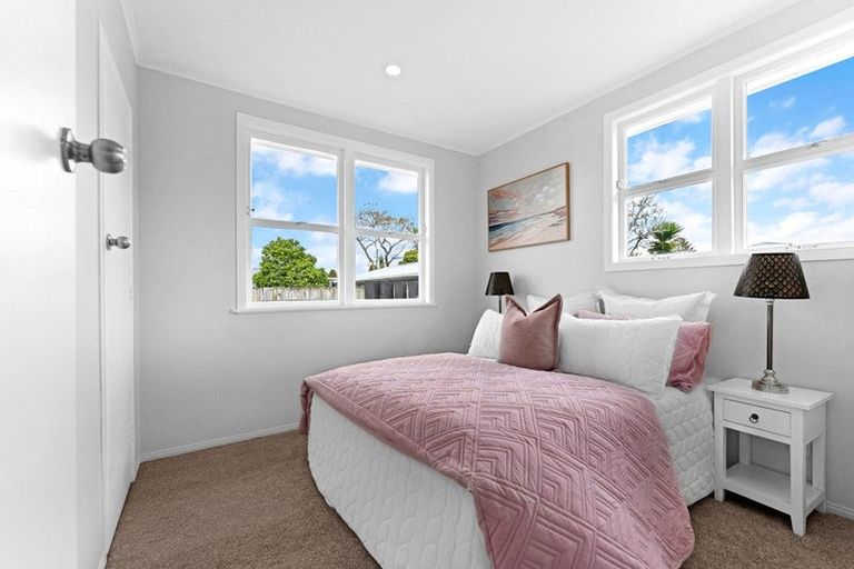 Photo of property in 17 Harper Street, Papakura, 2110