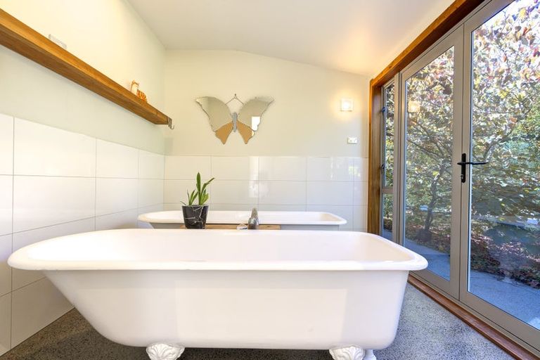 Photo of property in 52 Lissette Road, Newstead, Hamilton, 3286