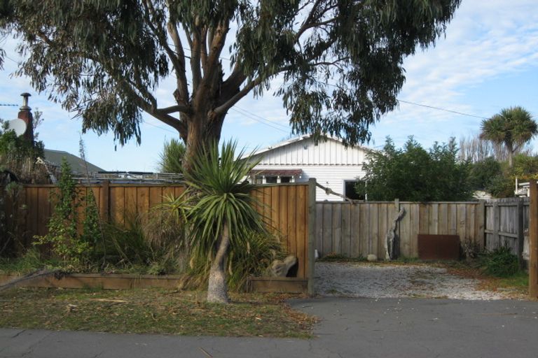 Photo of property in 25 Blake Street, New Brighton, Christchurch, 8061