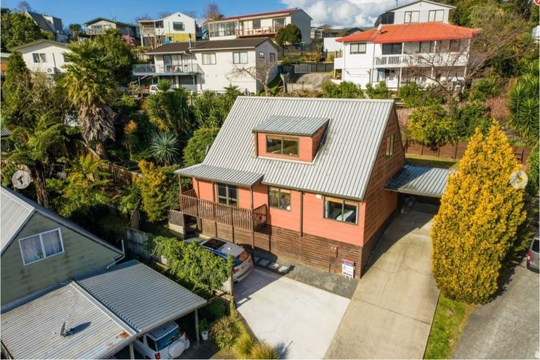 Photo of property in 27b Meander Drive, Welcome Bay, Tauranga, 3112