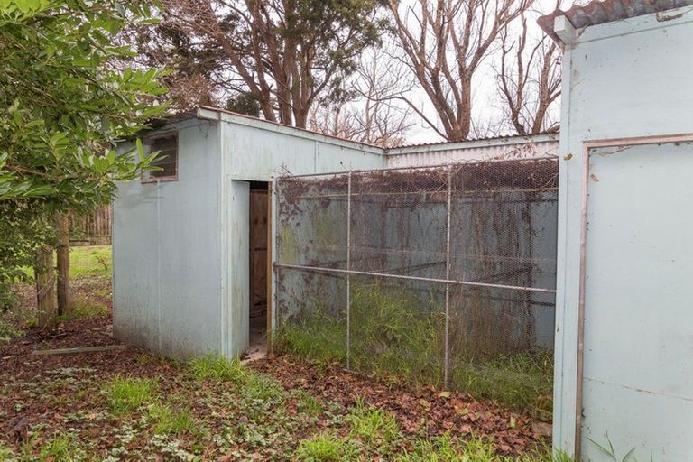 Photo of property in 35 Cadman Street, Dannevirke, 4930