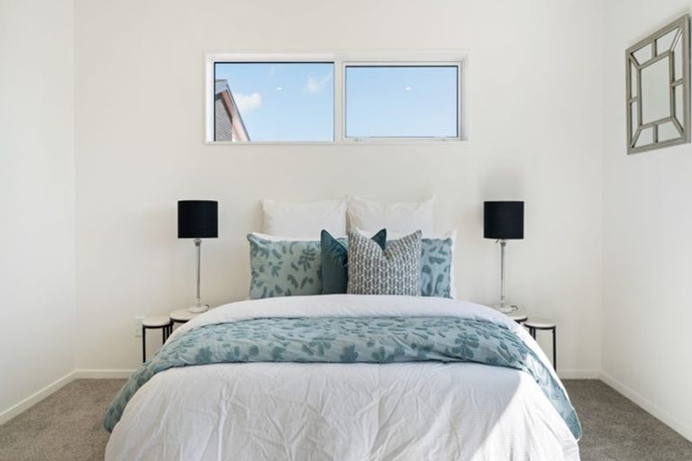 Photo of property in 17 Uatoto Road, Clarks Beach, 2122