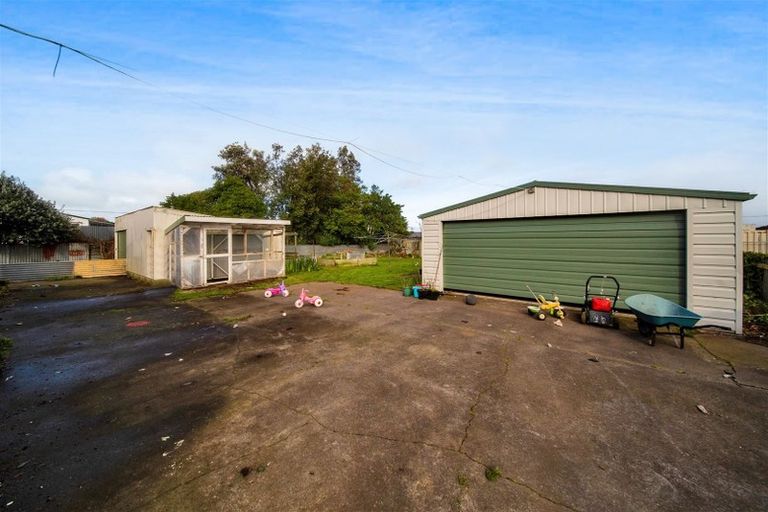 Photo of property in 56 Terou Street, Manaia, 4612