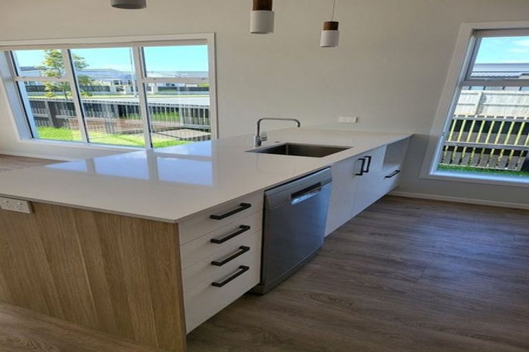 Photo of property in 57 Bale Close, Papamoa, 3118