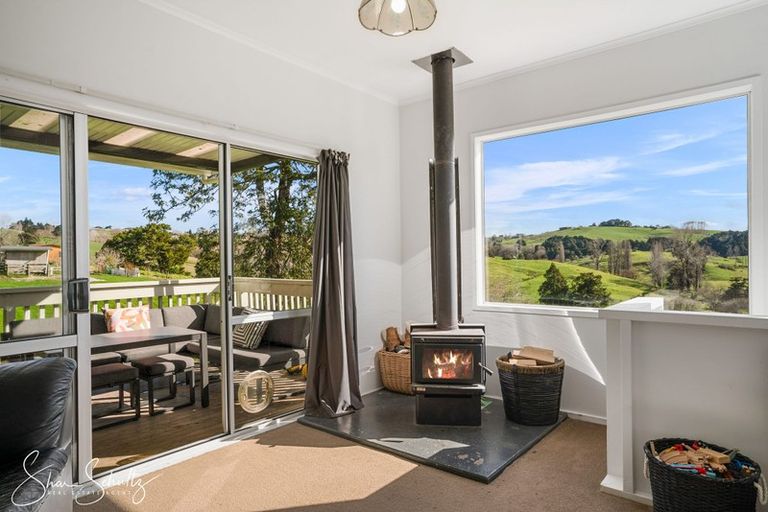 Photo of property in 53 Hurndall Street East, Maungaturoto, 0520