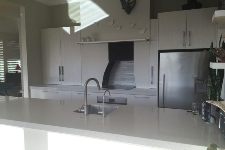 Photo of property in 114 Cliffs Road, Saint Clair, Dunedin, 9012