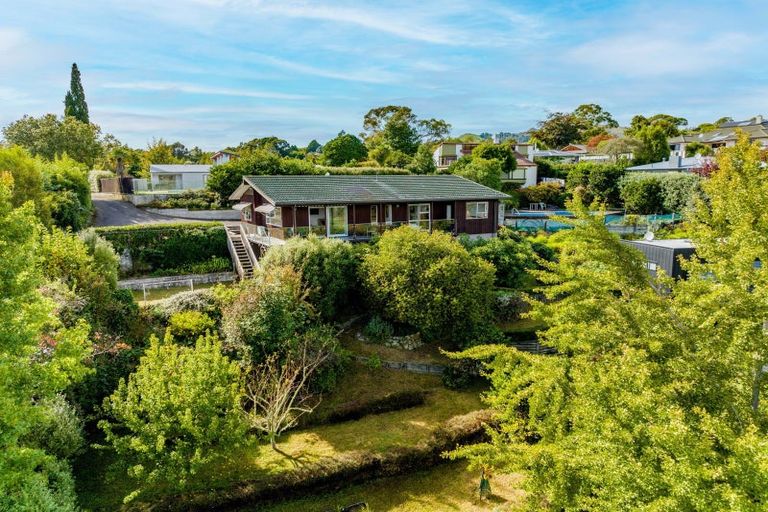 Photo of property in 22a Selwyn Road, Havelock North, 4130