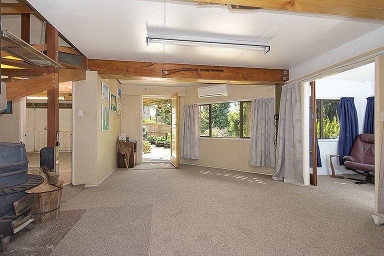 Photo of property in 9 Constable Road, Waiuku, 2123