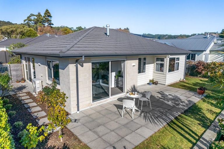 Photo of property in 9a Marlborough Street, Silverstream, Upper Hutt, 5019